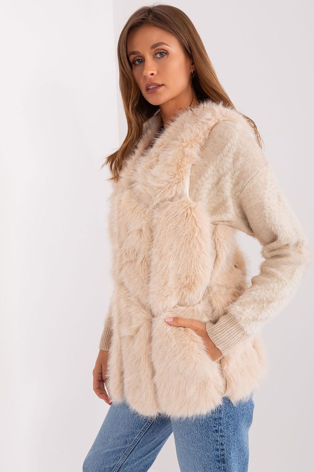 Gilet model 187537 AT