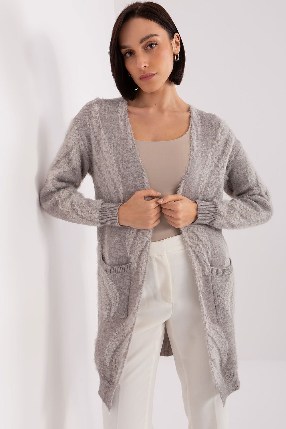 Cardigan model 188288 AT