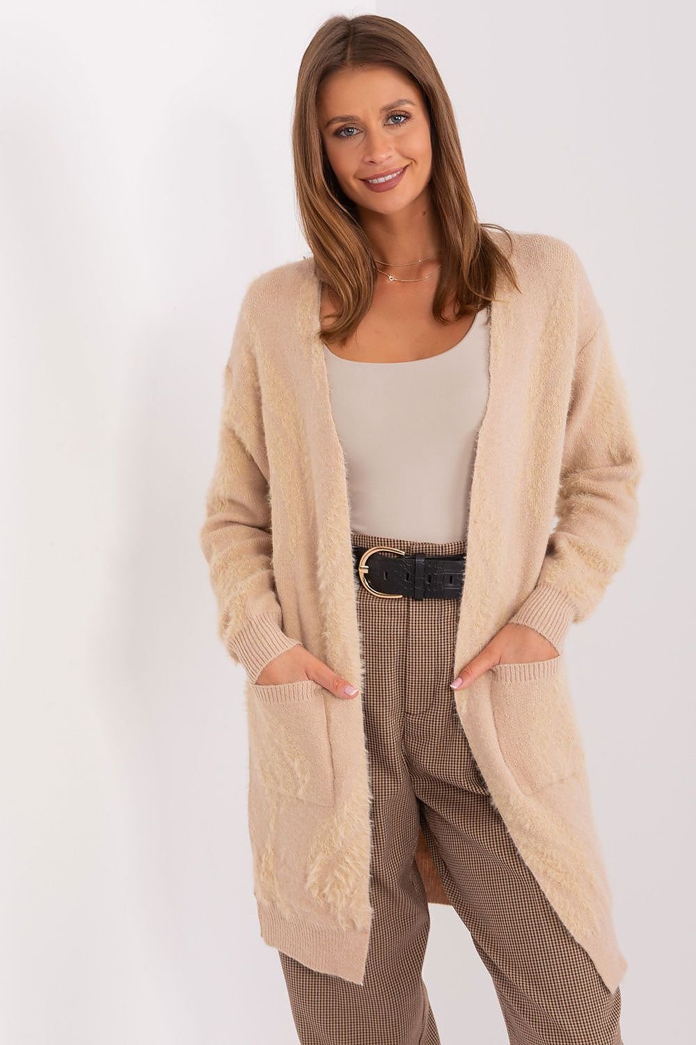 Cardigan model 188288 AT