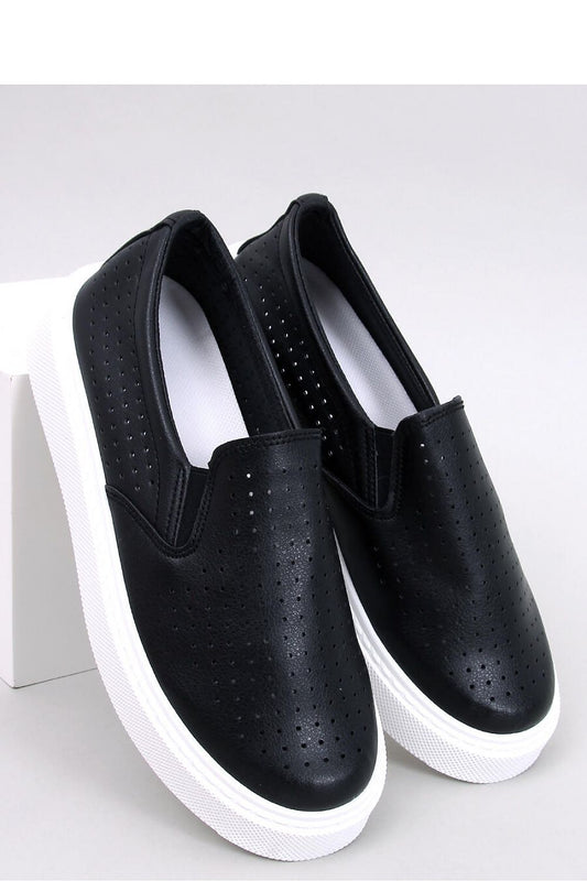 Scarpe slip on model 192608 Inello