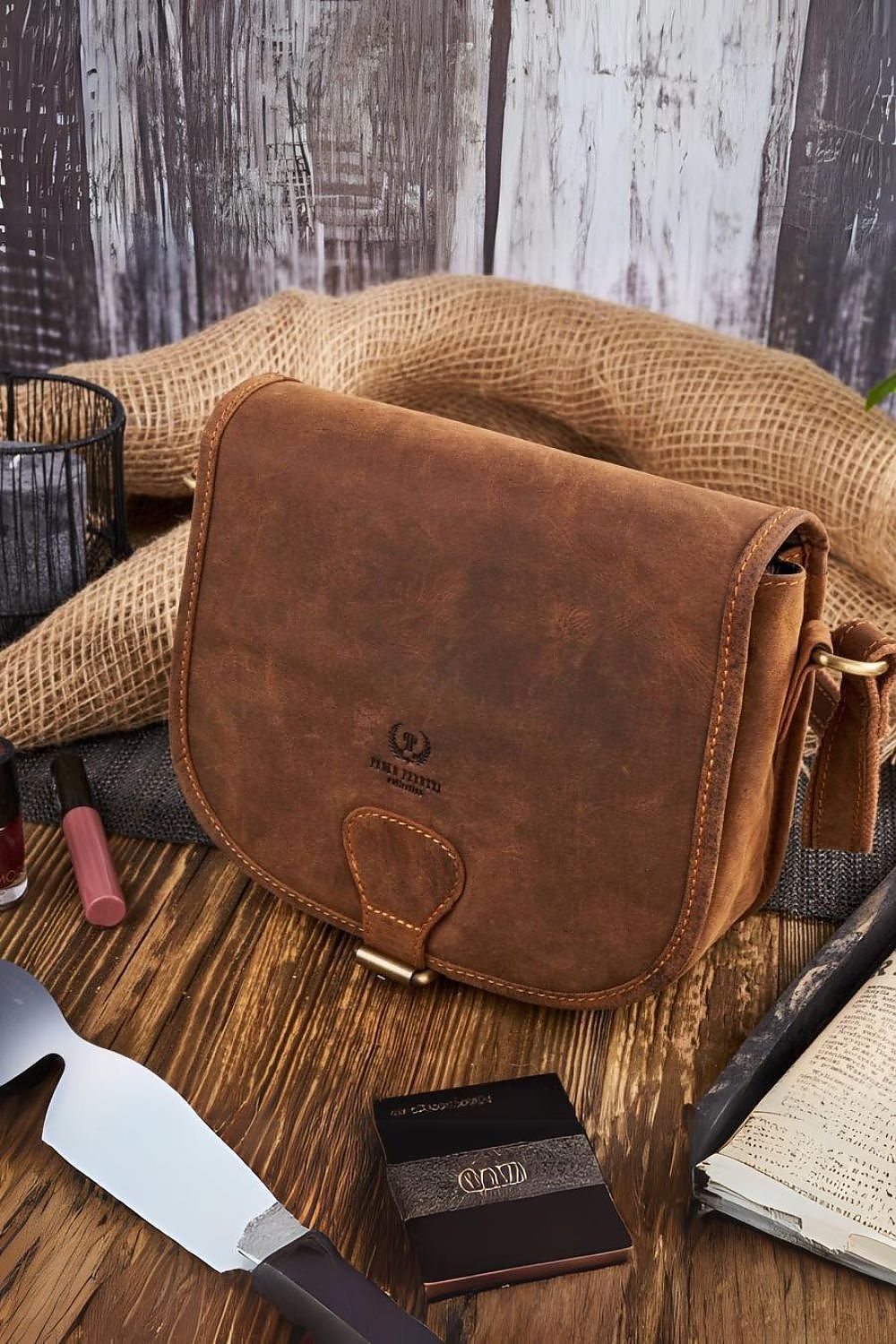 Borsa di pelle naturale model 193252 Galanter