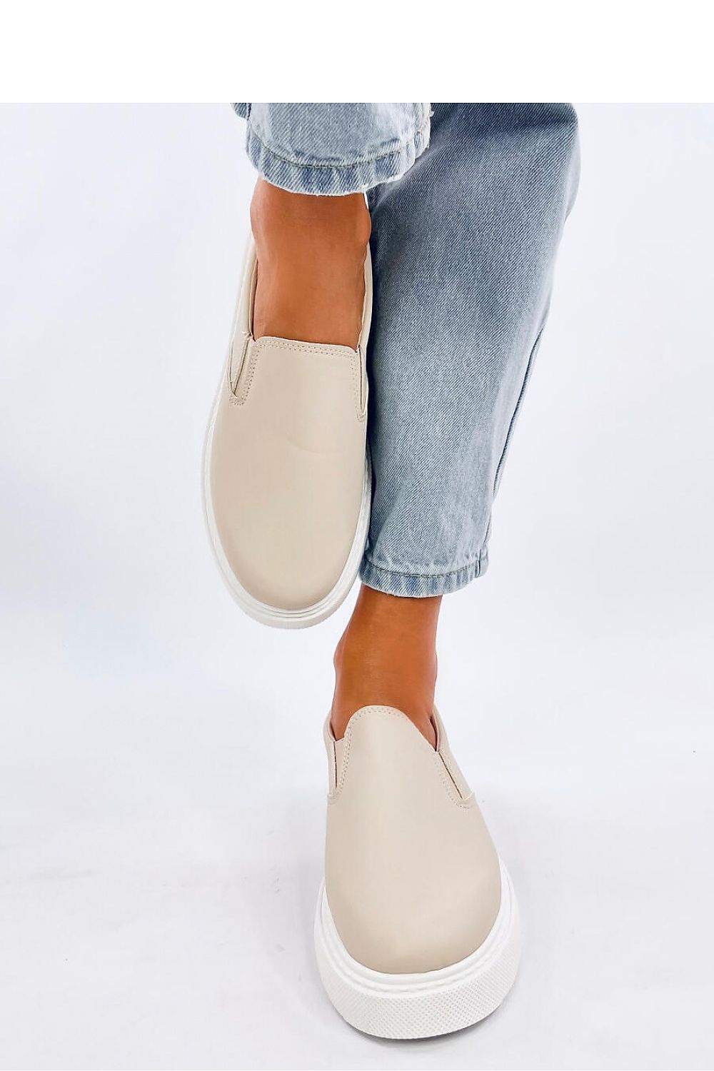 Scarpe slip on model 194251 Inello