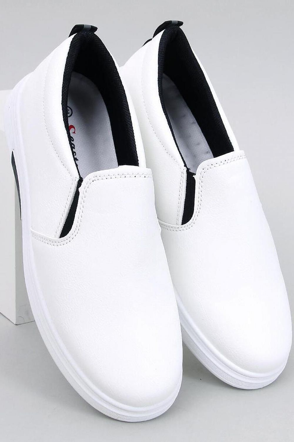 Scarpe slip on model 195534 Inello