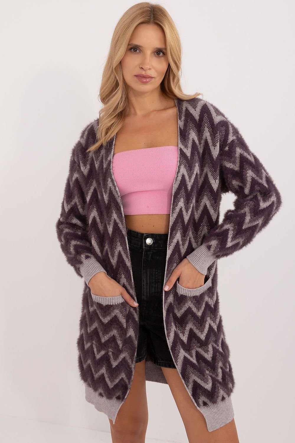 Cardigan model 199550 AT