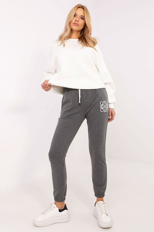 Pantaloni model 206056 Relevance