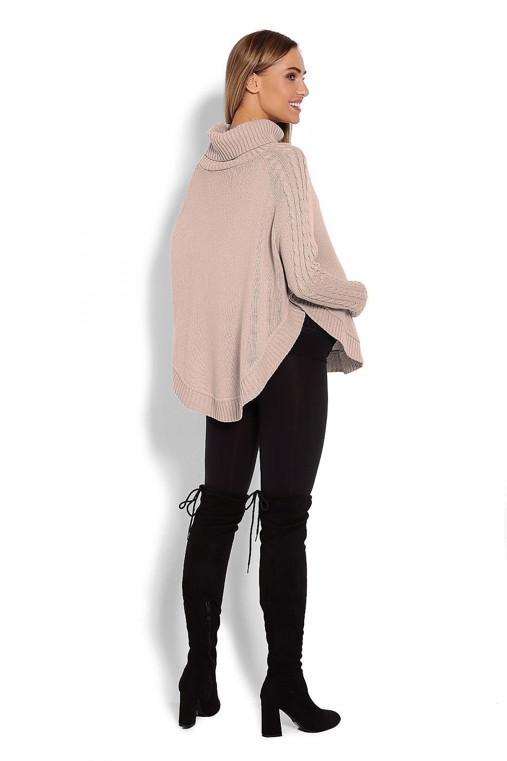 Poncho model 122943 PeeKaBoo