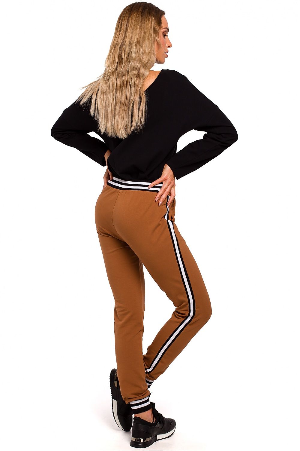 Pantaloni da donna model 135474 Moe