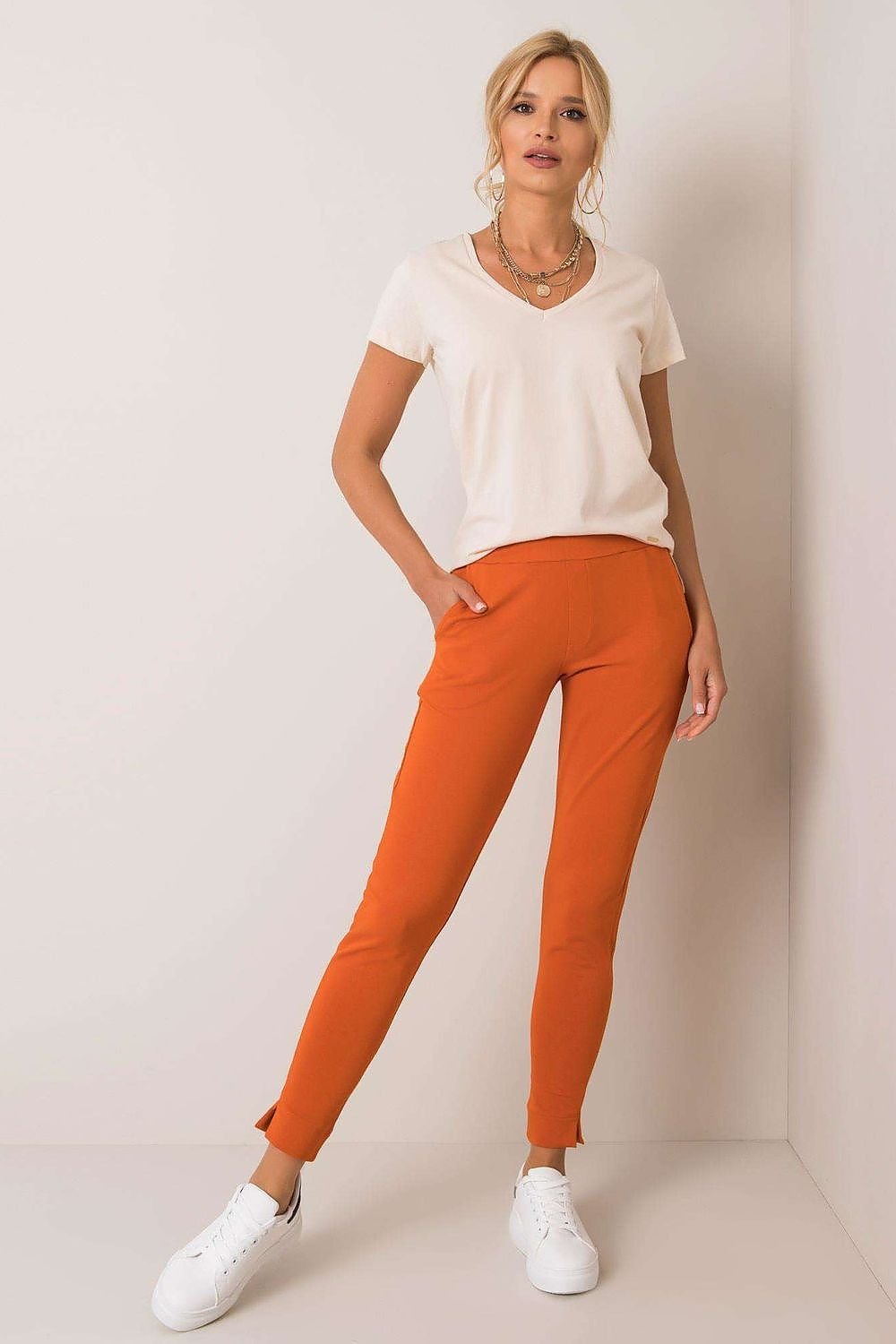 Pantaloni model 166245 BFG