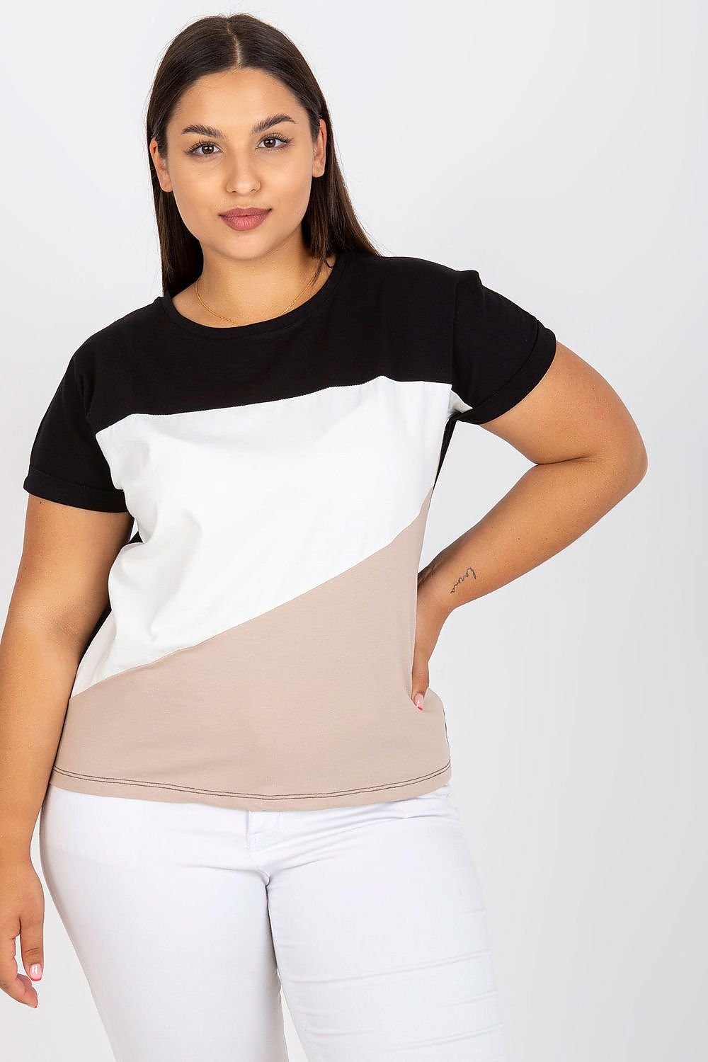 T-shirt model 166735 Relevance