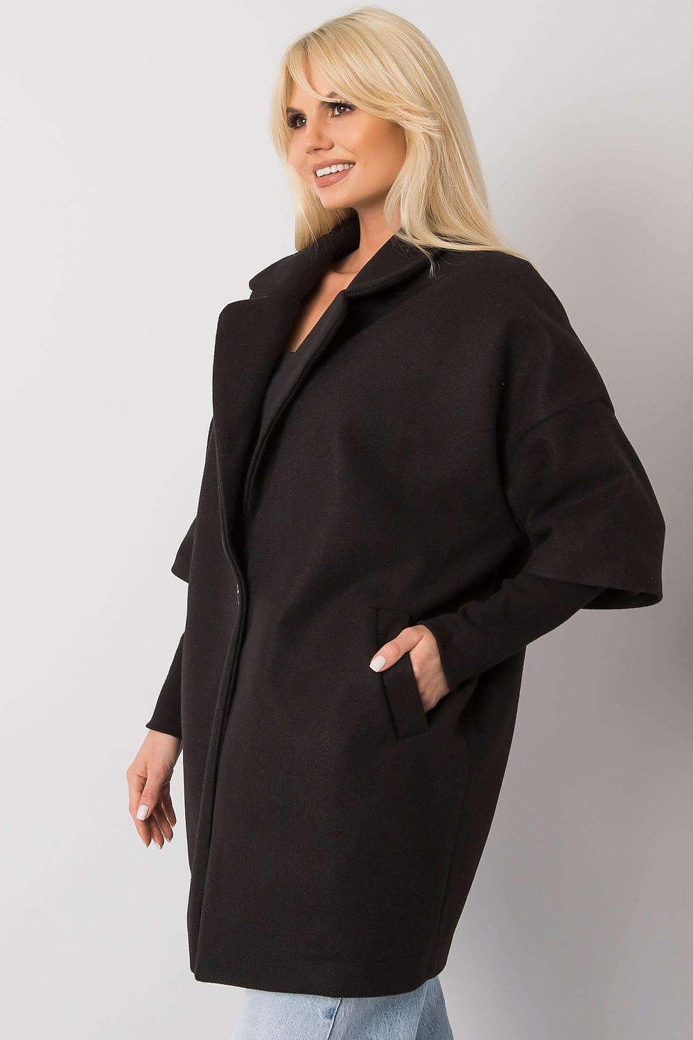 Cappotto model 172486 Rue Paris