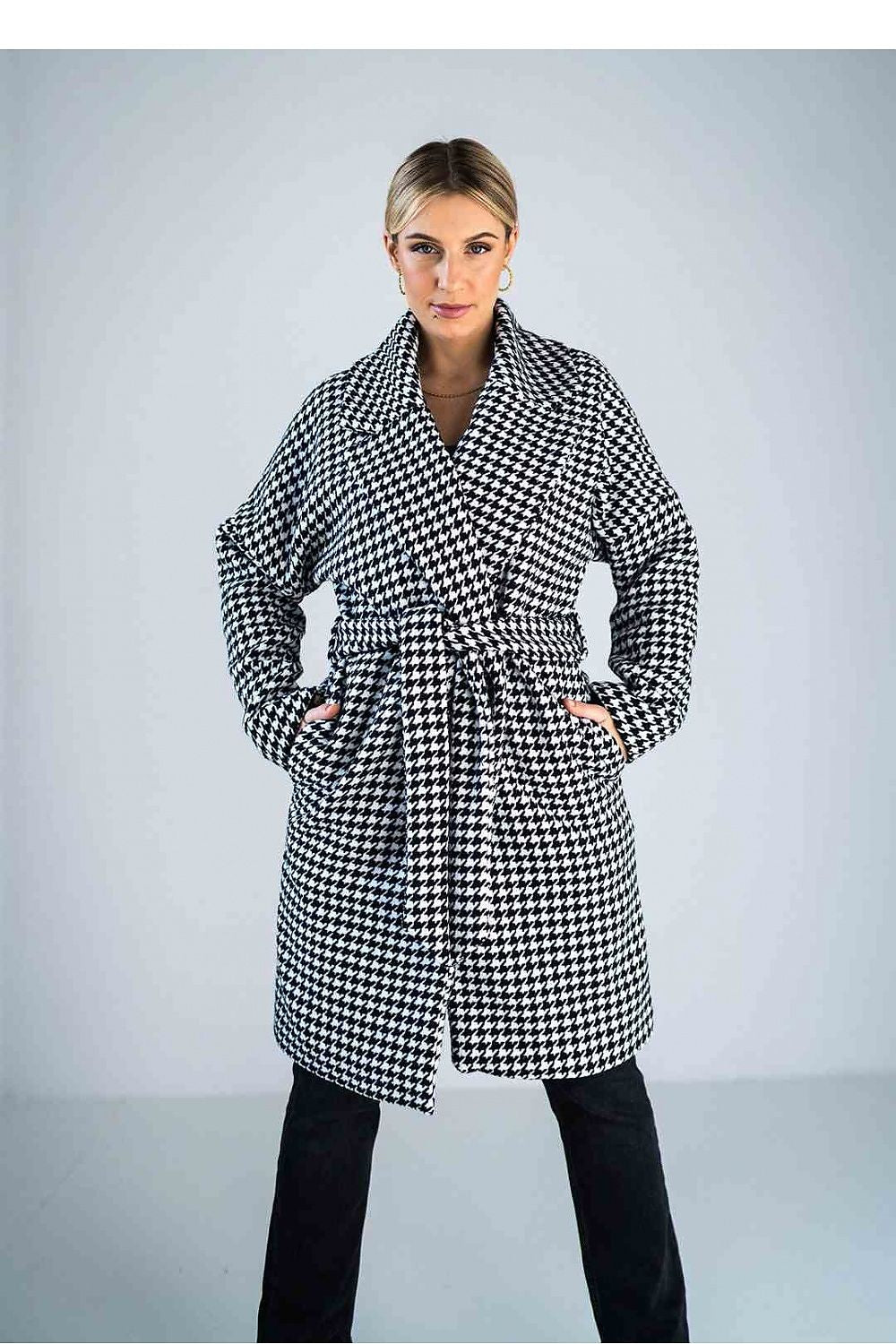 Cappotto model 174070 Figl