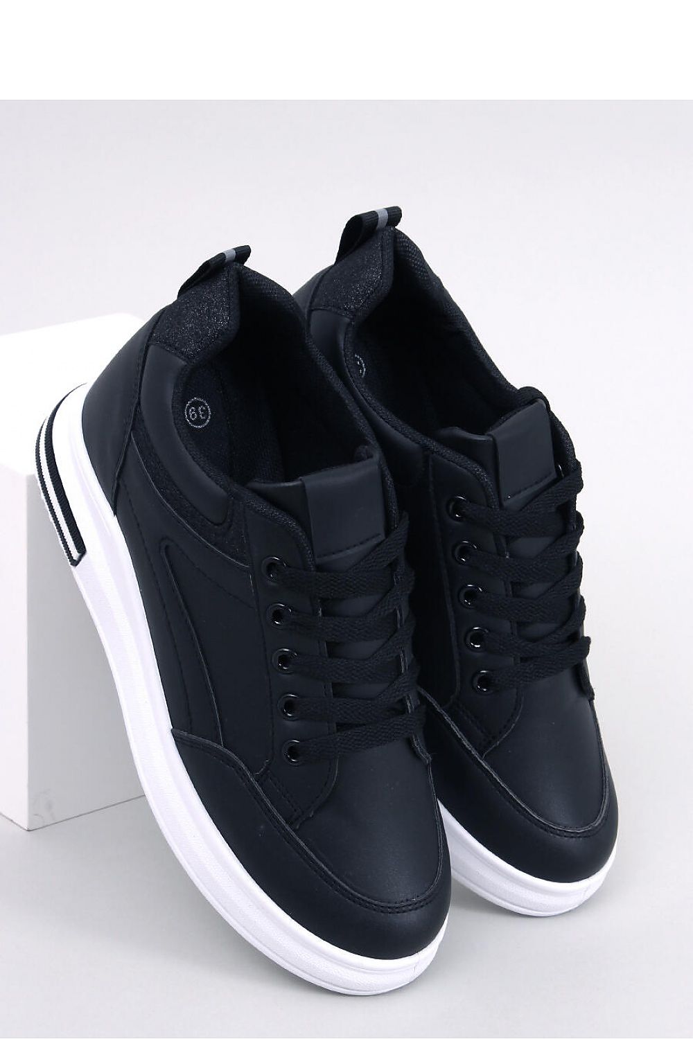 Scarpe sportive model 184363 Inello