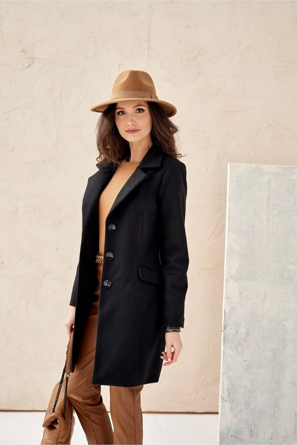 Cappotto model 184501 Roco Fashion