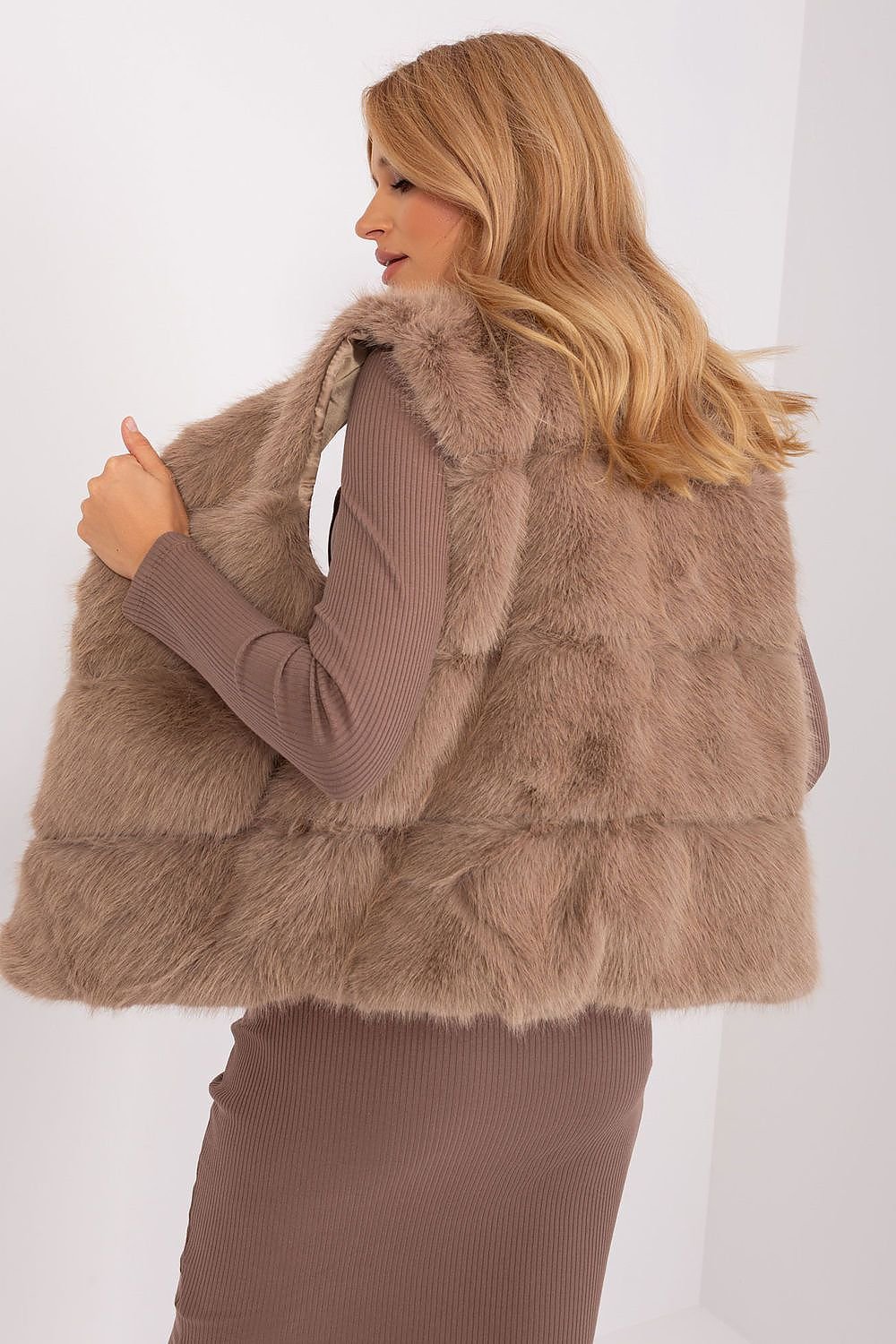 Gilet model 187741 AT